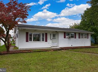 311 W Arch St, Fleetwood, PA 19522