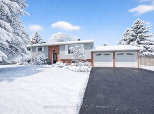 206 Ridge Rd N, Oro Medonte, ON L0L2E0