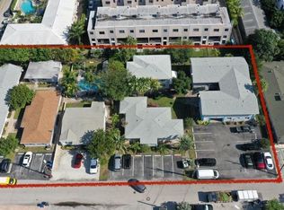 828 NE 17th Ave, Fort Lauderdale, FL 33304