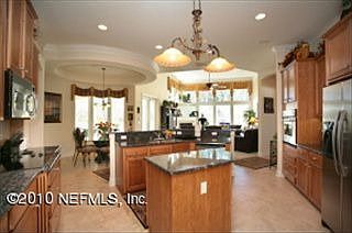 5th image of 476 Summerset Dr