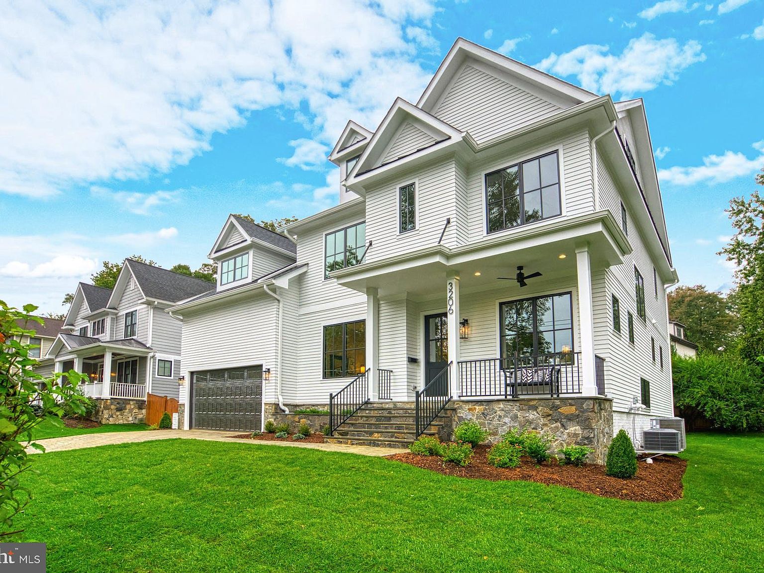 sarena-de！ Used 2006 Sea Ray Sundancer 320, 78641 Leander - Boat Trader