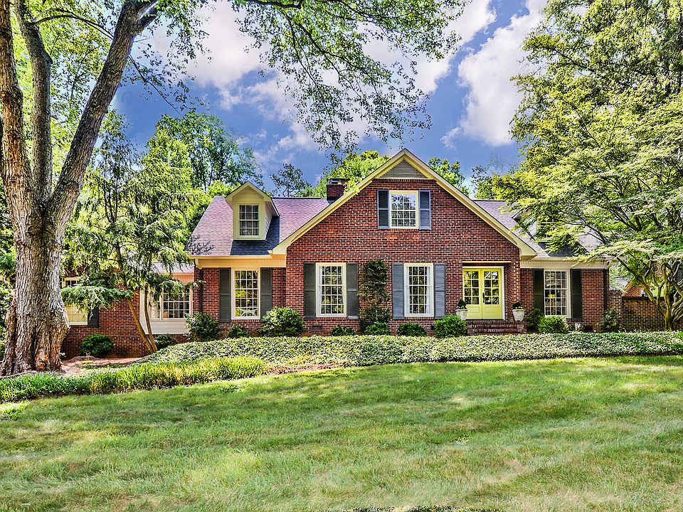1st image of 613 Jefferson Dr
