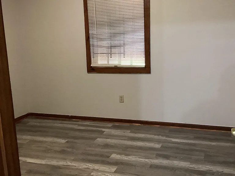 1393 Gold Ave — Photo 10
