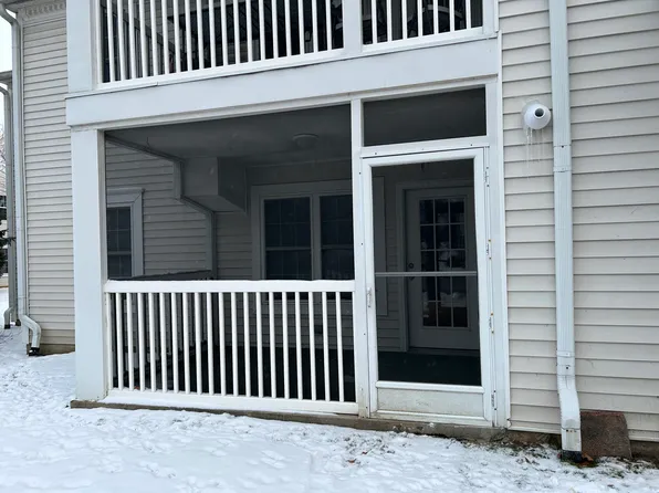 2269 S Main St, Ann Arbor, MI 48103