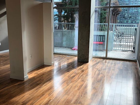 4th image of 1700 Bassett St Unit 822