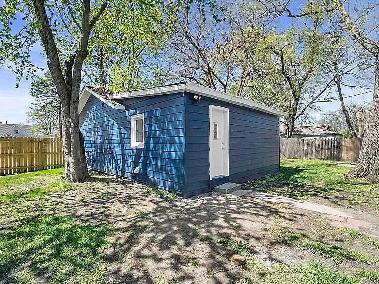 6937 Arizona Ave — Photo 13