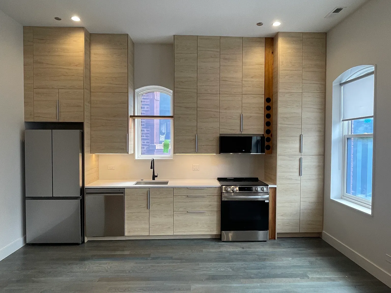 2 bed, $3,395 — Photo 2