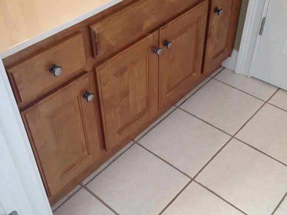 Upstairs jack Jill bathroom 