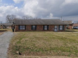223 Greenleaf Cir, Gallatin, TN 37066