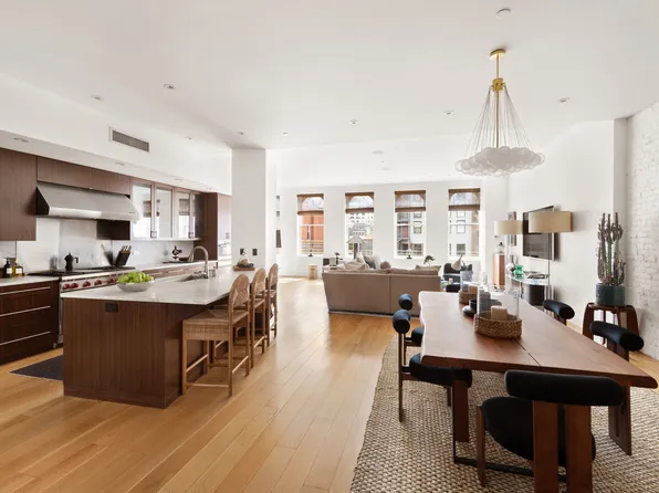 7 East 17th Street image 8 of 25