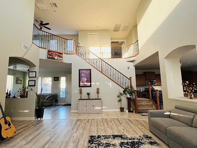 8479 N Gaetano Loop — Photo 5