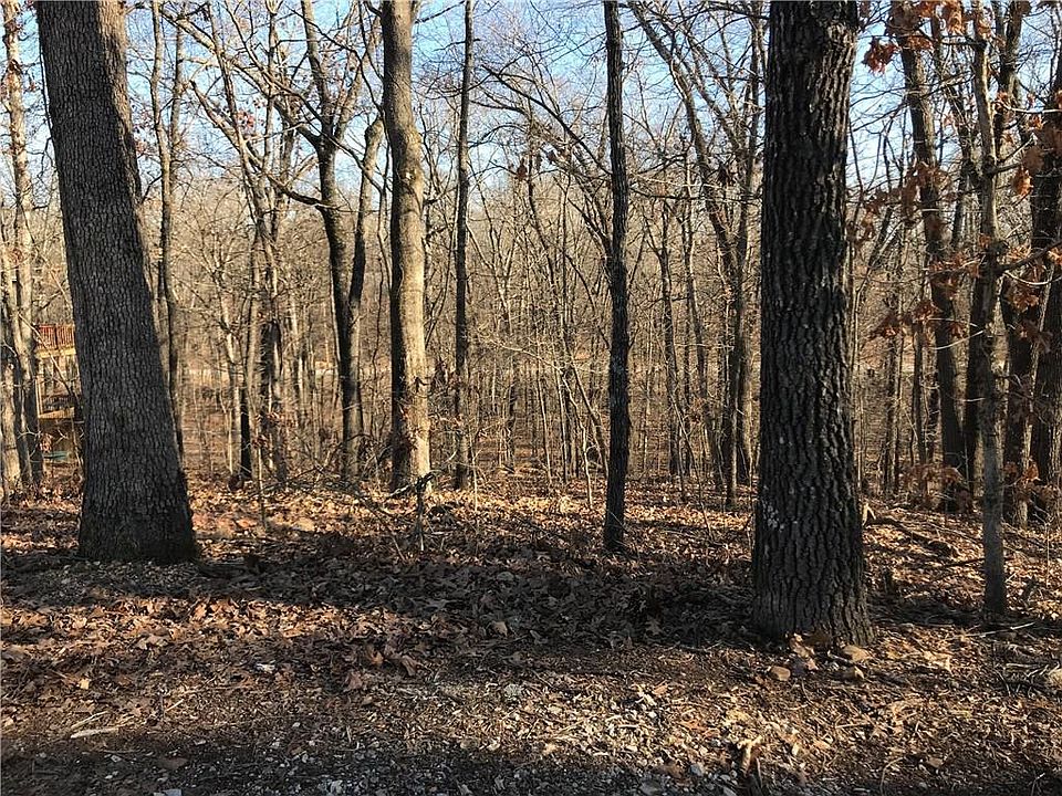1st image of Merritt Cir