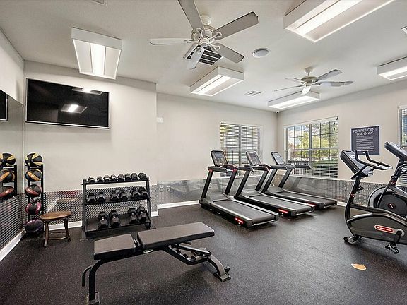 Stay Fit and Active with Our Fully Equipped Fitness Center at Eagle Flatts Off-Campus Apartments in Hattiesburg