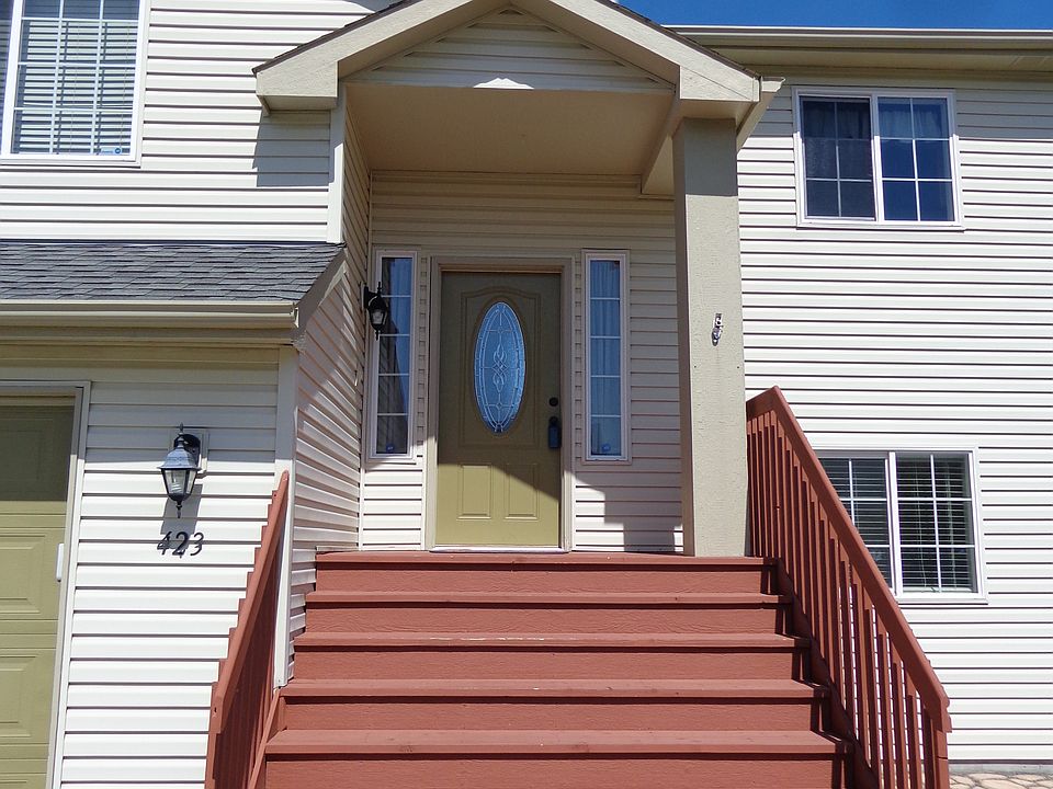 1st image of 423 E Norma Lee Ave