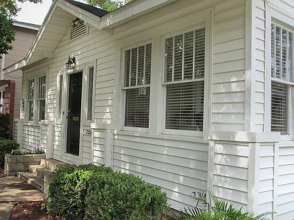 2nd image of 1088 Cherry St