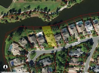 17 Grey Wing Point, Naples, FL 34113