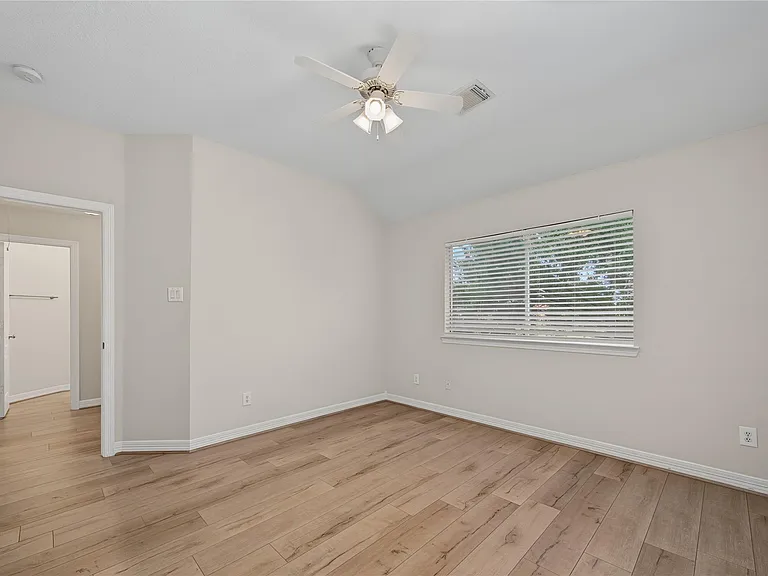 5807 Bayberry Way — Photo 36