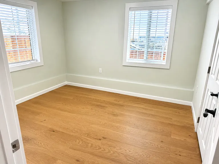 705 Spruce Ave — Photo 11