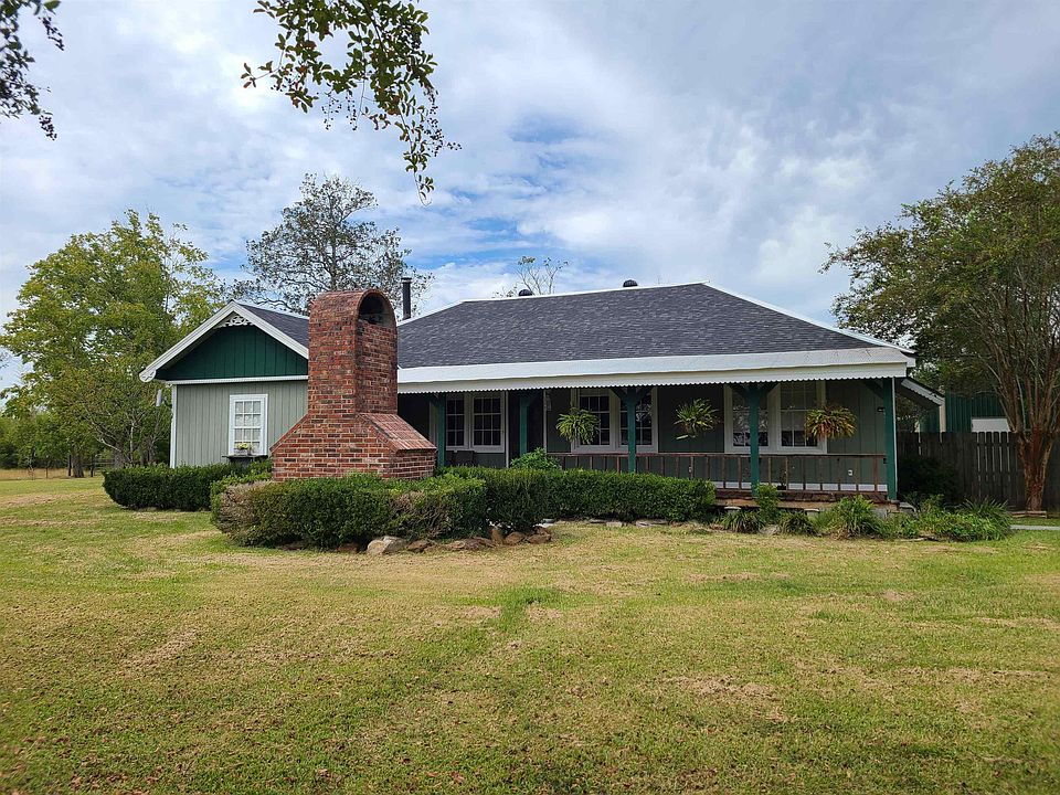 1st image of 995 County Road 400