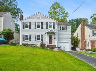 47 W Lawn Rd, Livingston Twp., NJ 07039