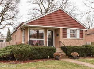 18511 Lexington Ave, Homewood, IL 60430