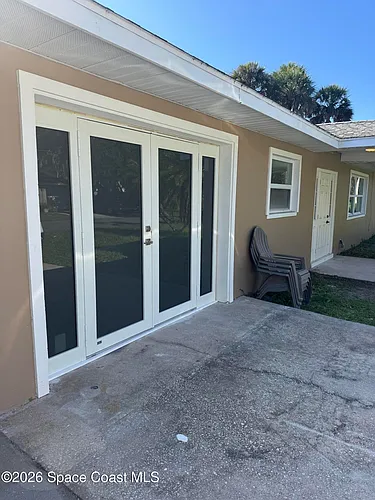 215 Pelican Dr Photo 1