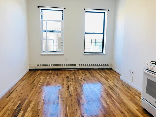 Rented by Mauro Bros Real Estate Services LLC | media 4