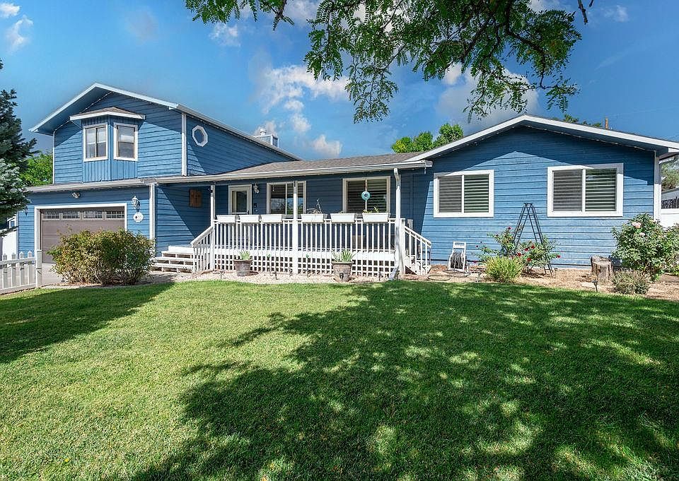 1st image of 712 Ivanhoe Way