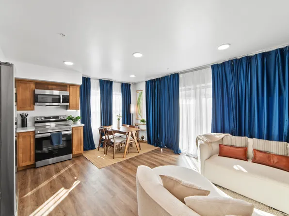 443 Kane Creek Blvd #B-201, Moab, UT 84532