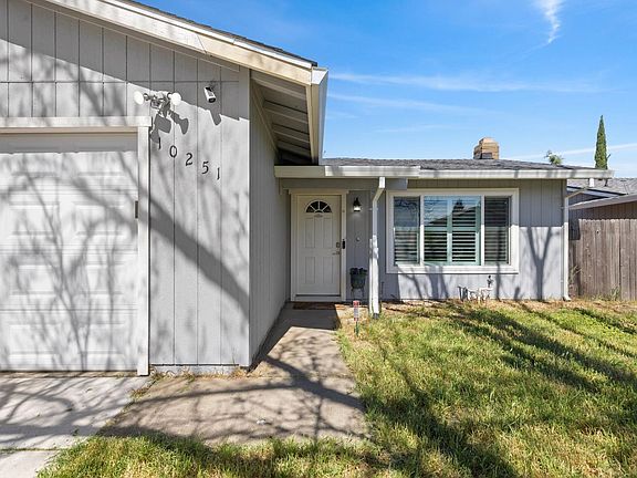 3rd image of 10251 Ellenwood Ave