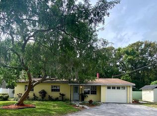2016 Russell Dr, Tampa, FL 33618