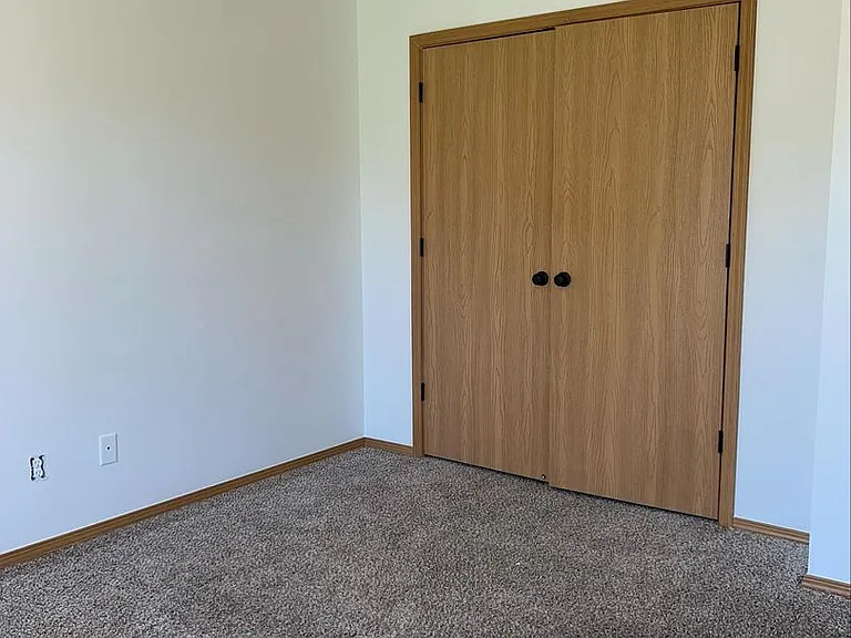 2805 Trailwood Dr — Photo 11