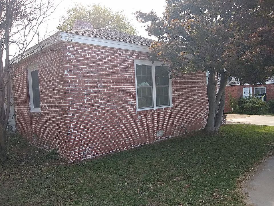 Front of house left side