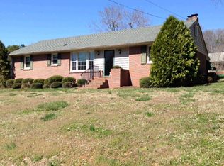 12868 Holly Ln, Manakin Sabot, VA 23103
