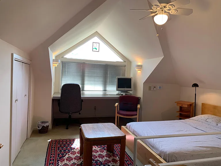 321 Stieren St — Photo 25