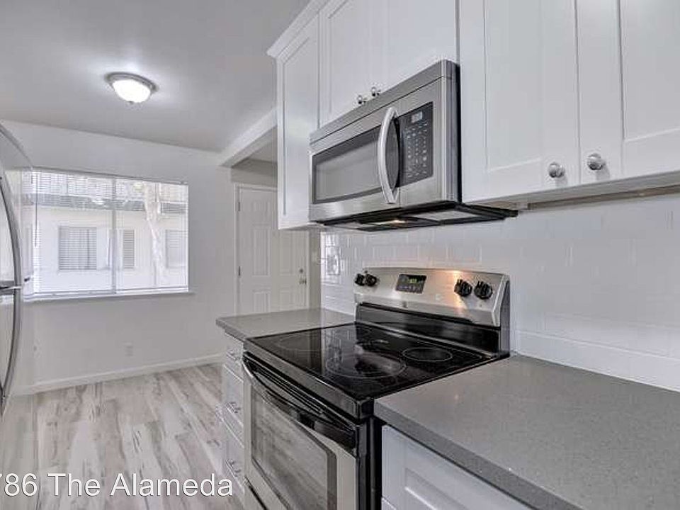 1st image of 1786 The Alameda APT 17