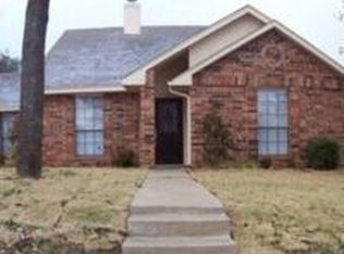 5759 Russcrest Dr, Dallas, TX 75227