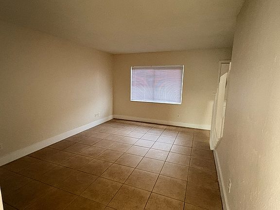 5th image of 1215 Alabama Ave #D