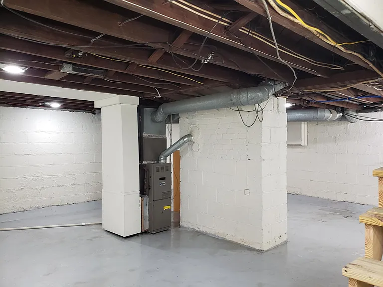 1422 Kent St — Photo 30