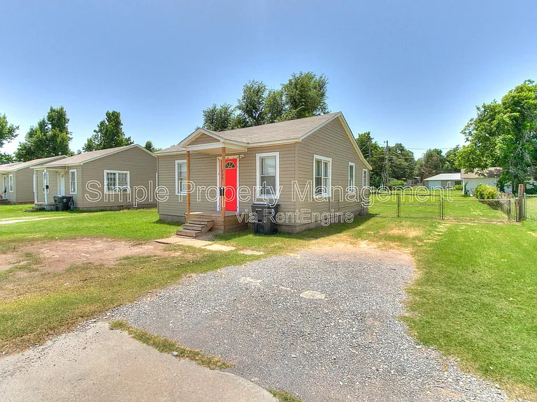 4007 N Rockwell Ave — Photo 15