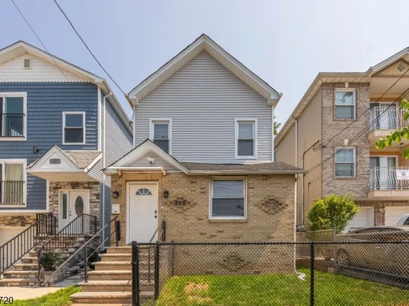 565 Pennsylvania Ave, Elizabeth City, NJ 07201