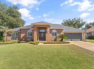 1158 Jaguar Cir, Gulf Breeze, FL 32563