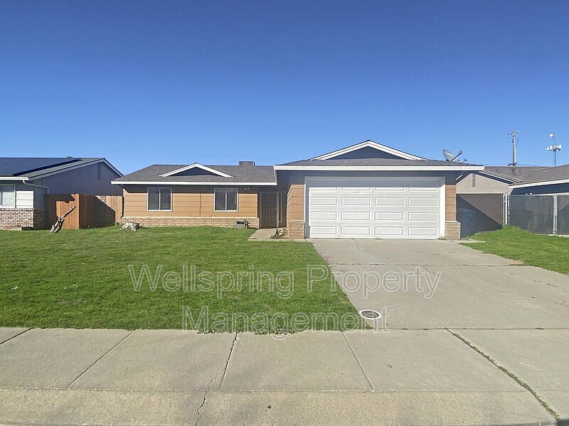 1st image of 805 Nottingham Dr