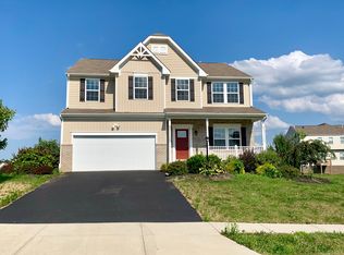 100 Fineview Cir, Beaver, PA 15009