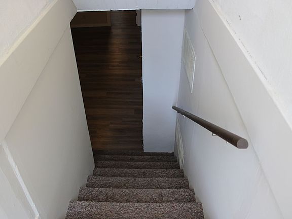 3rd image of 1004 Thurston St #Basement
