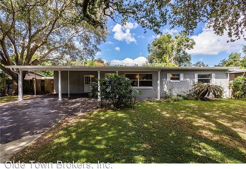 2nd image of 3007 Leslie Dr