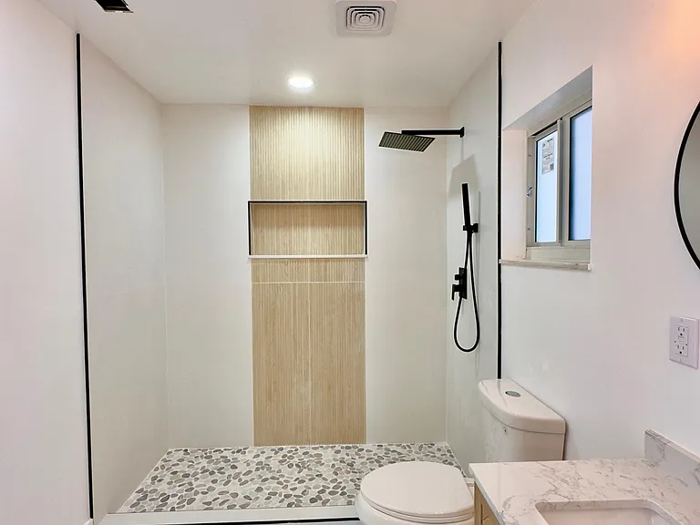 6811 NW 32nd Ave — Photo 14