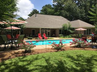 302 Sarah Cv, Brandon, MS 39047