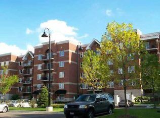 3401 N Carriageway Dr UNIT 207, Arlington Heights, IL 60004