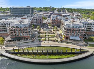 9302 Branson Landing Blvd, Branson, MO 65616